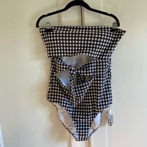 AE | NWT gingham swimsuit